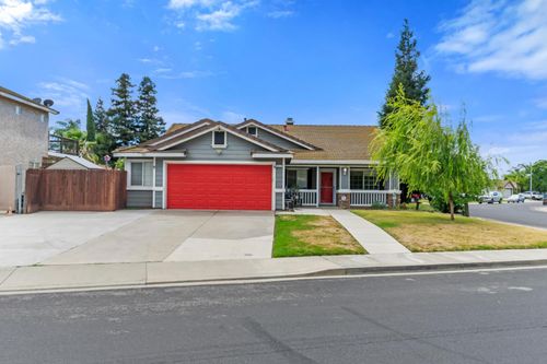 5217 Whitestone Dr, Salida, CA, 95368-8107 | Card Image