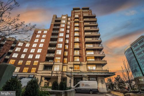 716w-3600 S Glebe Rd, ARLINGTON, VA, 22202-2388 | Card Image