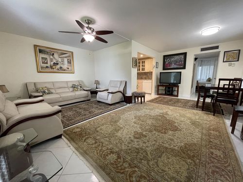 919 Flanders T, Delray Beach, FL, 33484-5355 | Card Image