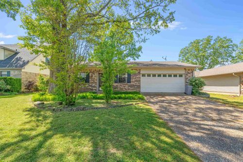 111 Pamela Ln, Sherwood, AR, 72120-2423 | Card Image