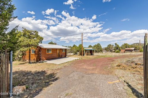 10775 Townsend Winona Rd, Flagstaff, AZ, 86004-1504 | Card Image