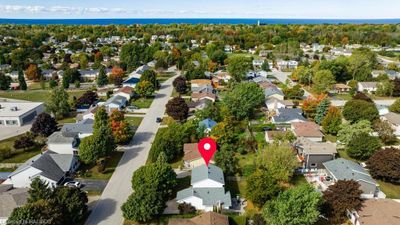 725 Andrew Malcolm Dr, House other with 3 bedrooms, 1 bathrooms and 3 parking in Kincardine ON | Image 3