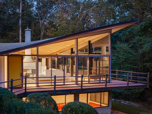 44 Benedict Hill Rd, New Canaan, CT, 06840-2903 | Card Image