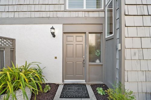 848 Magellan Ln, Foster City, CA, 94404-2915 | Card Image