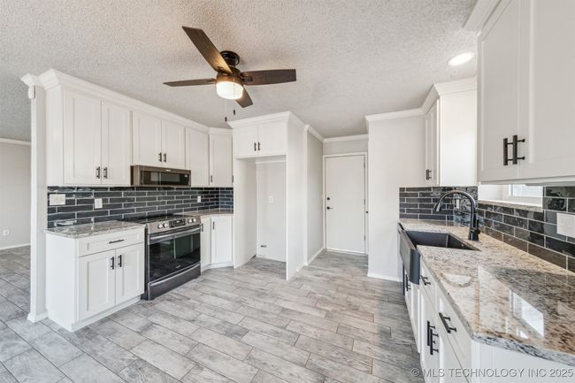 5701 Birch Ave, House other with 3 bedrooms, 2 bathrooms and null parking in Broken Arrow OK | Image 10