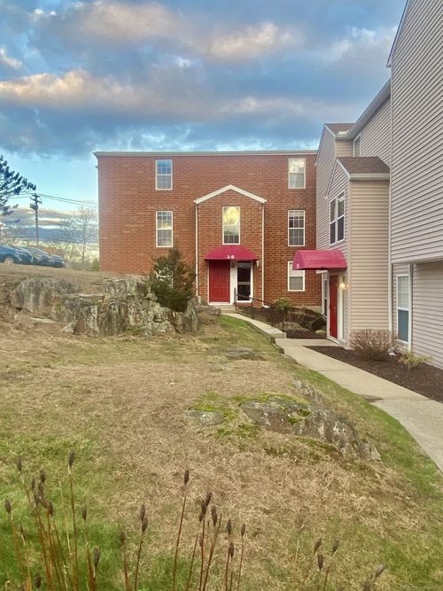 4-4 Heather Rdg, Shelton, CT, 06484-4642 | Card Image