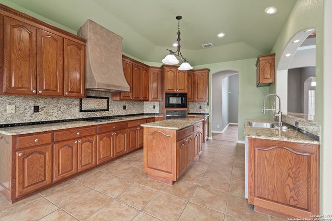 460 Lantana Vw, House other with 3 bedrooms, 3 bathrooms and null parking in Spring Branch TX | Image 18
