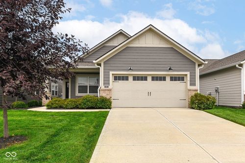 738 Ehrlich Ln, Westfield, IN, 46074-4909 | Card Image