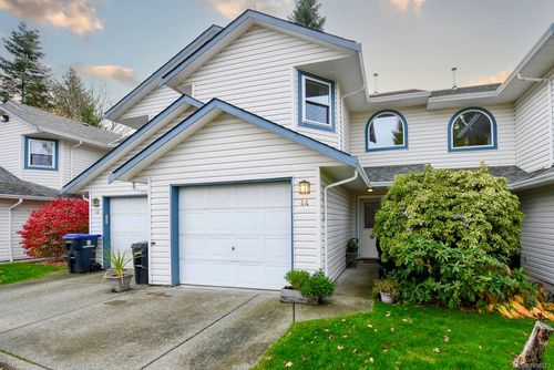 {{alt}} | Card Image