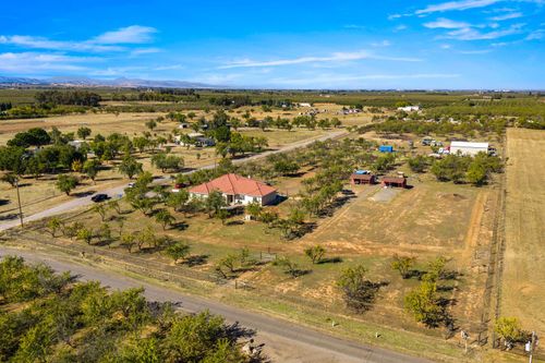 6581 Wisconsin Ave, Arbuckle, CA, 95912-9729 | Card Image