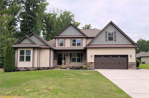 407 Oak Ridge Pl, Easley, SC, 29642 | Card Image