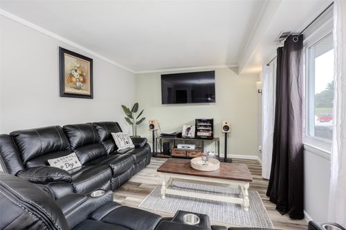 95-95 Pointe Cir S, Coram, NY, 11727-1531 | Card Image