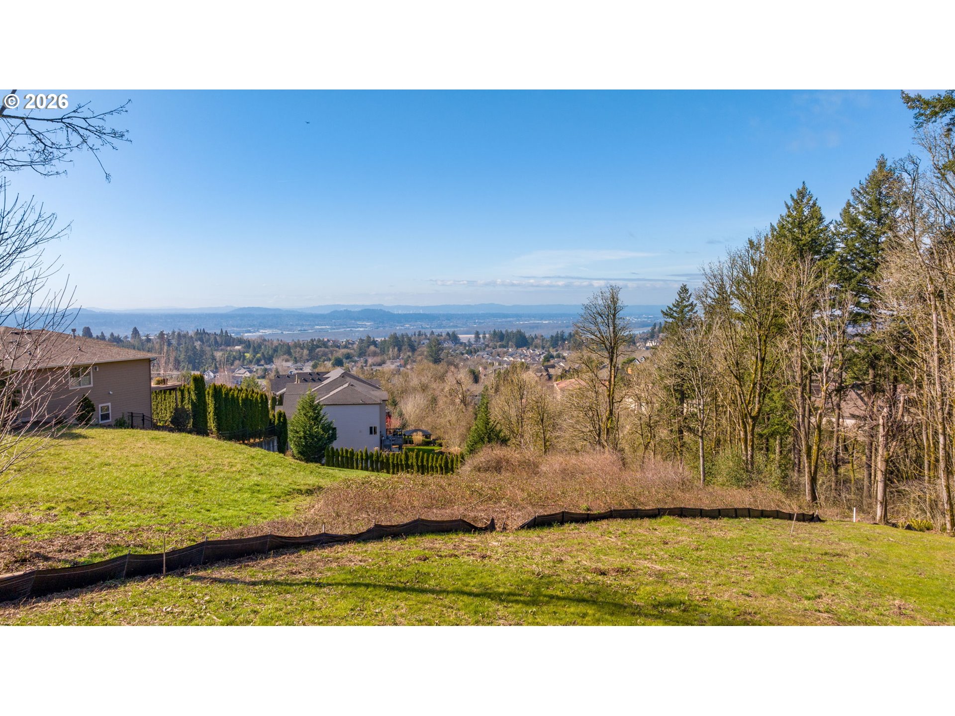 Land in Camas 2