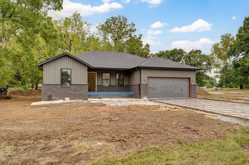 310 W Washington, Marionville, MO, 65705-9351 | Card Image