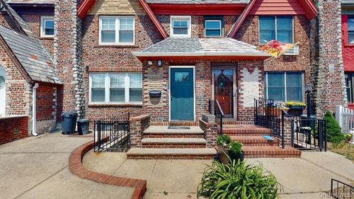 2-85-13 68th Avenue, New York, NY, 11374 | Card Image
