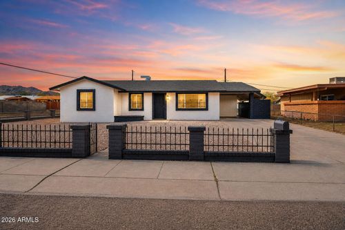 301 W Desert Dr, Phoenix, AZ, 85041-8426 | Card Image