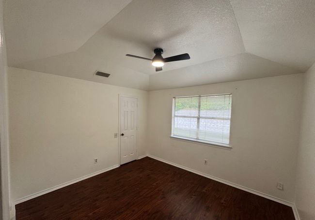 1 Whispering Vine Ct, House other with 4 bedrooms, 3 bathrooms and null parking in Grapevine TX | Image 17