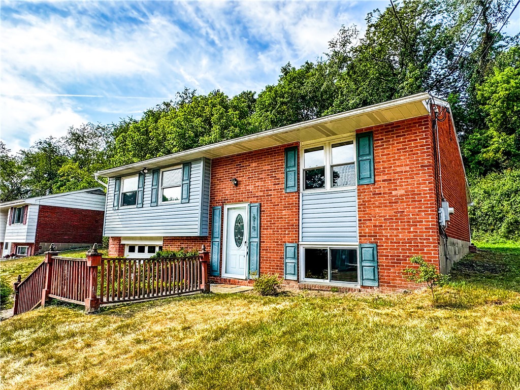 Stoneridge Dr, Allison Park, PA 15101