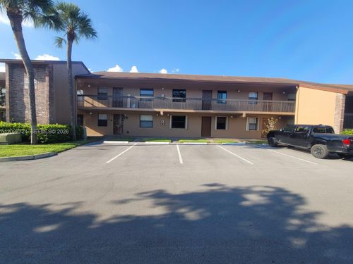 204-10005 Winding Lake Rd, Sunrise, FL, 33351-5816 | Card Image