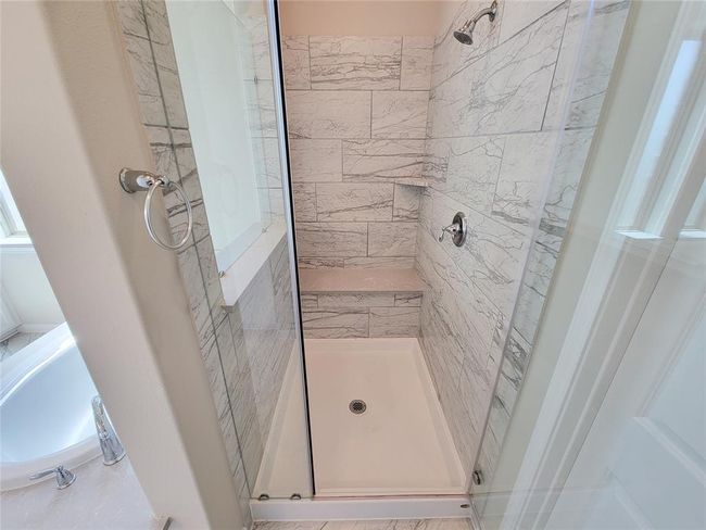 2947 Harbor Spring Way, House other with 4 bedrooms, 4 bathrooms and 2 parking in Manvel TX | Image 8