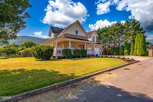 3230 Sybill Lee Lane, Sevierville, TN, 37876 | Card Image