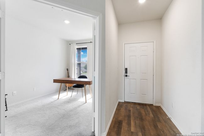 809 Altapass Hls, House other with 4 bedrooms, 3 bathrooms and null parking in Seguin TX | Image 4