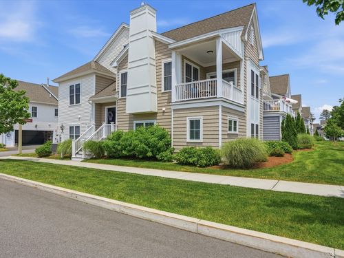2 Blackberry Ln, Plymouth, MA, 02360-1680 | Card Image