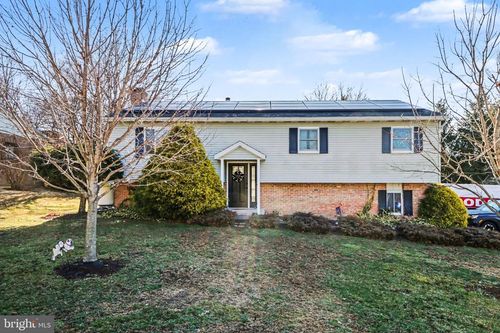 6 Autumn Dr, DILLSBURG, PA, 17019-9549 | Card Image