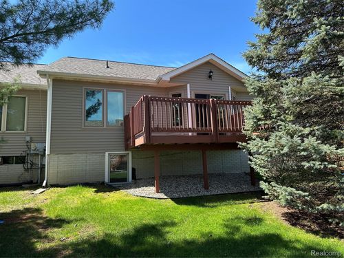 1136 Jenna Dr, Davison, MI, 48423-3607 | Card Image