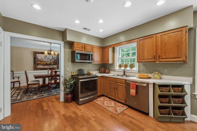 9412 Crosspointe Dr, House other with 4 bedrooms, 4 bathrooms and null parking in FAIRFAX STATION VA | Image 9