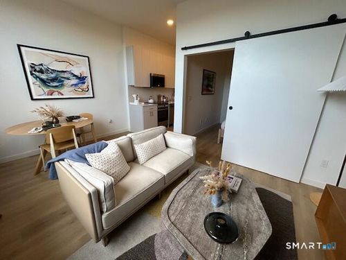 311-42 John Street, Stamford, CT, 06902 | Card Image