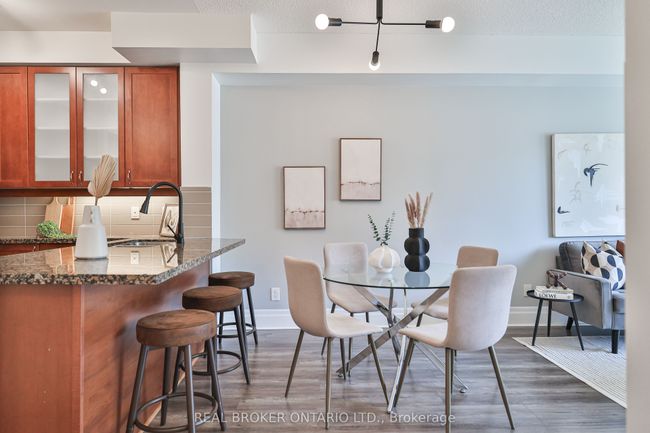 301 - 111 Upper Duke Cres, Condo with 1 bedrooms, 1 bathrooms and null parking in Markham ON | Image 12