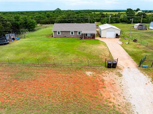990574 S Highway 177, Meeker, OK, 74855-5758 | Card Image