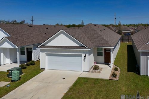 8021 Derick Ave, Baton Rouge, LA, 70820 | Card Image