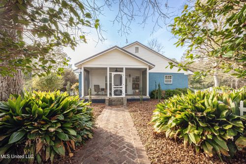 n-206 Fifth St N, Wiggins, MS, 39577-3412 | Card Image