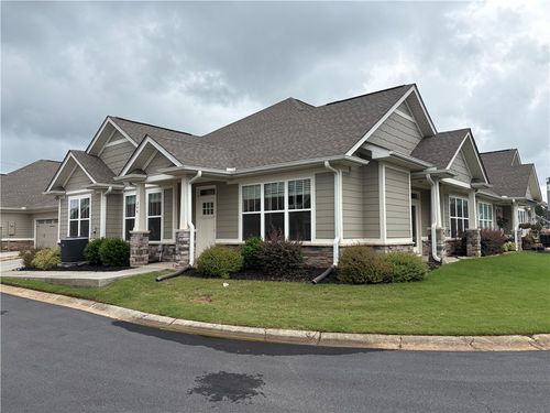 240 Meridian Way, Seneca, SC, 29672-6672 | Card Image