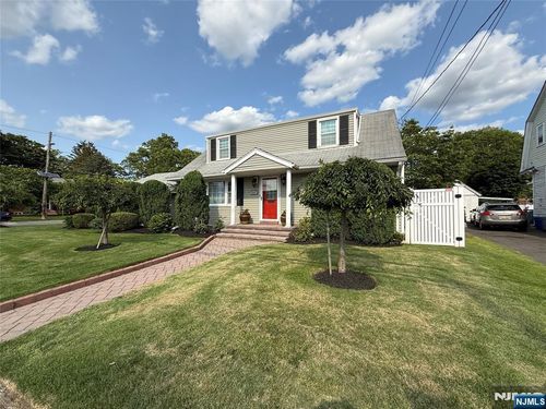 323 Kinderkamack Rd, Emerson, NJ, 07630-1149 | Card Image