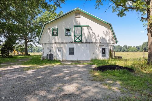 40175 Banks Rd, Grafton, OH, 44044-9759 | Card Image