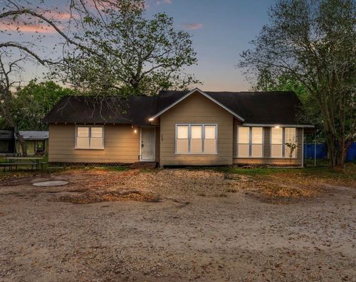 2409 13th Street, Bay City, TX, 77414 | Card Image
