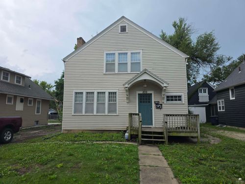 809 Bertrand Street, Manhattan, KS, 66502 | Card Image