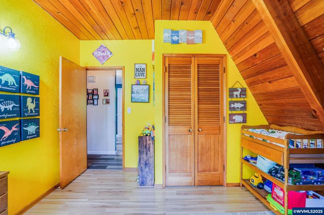 6700 Acorn Way Se, House other with 3 bedrooms, 2 bathrooms and null parking in Turner OR | Image 20