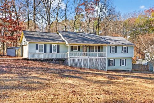 2538 Forestdale Dr, Dacula, GA, 30019-1463 | Card Image