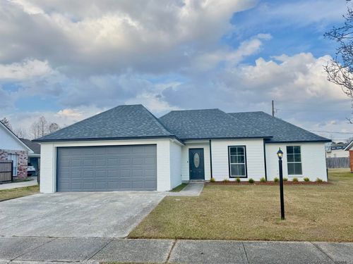 9919 Glerma Dr, Baton Rouge, LA, 70810-6792 | Card Image