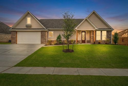104 Skyline Dr, Glen Rose, TX, 76043-4314 | Card Image