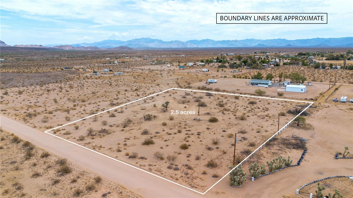 Land in Yucca 2