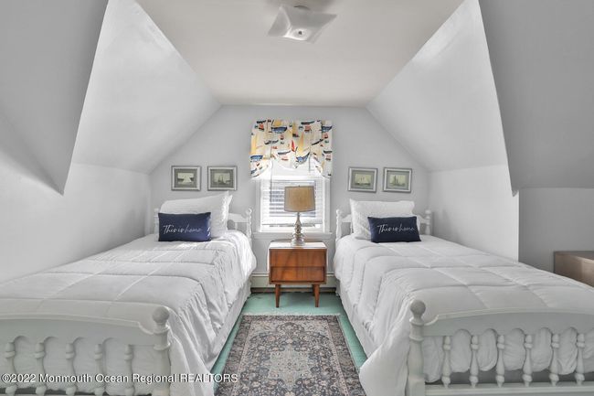 Bedroom 5 - 3rd floor | Image 32