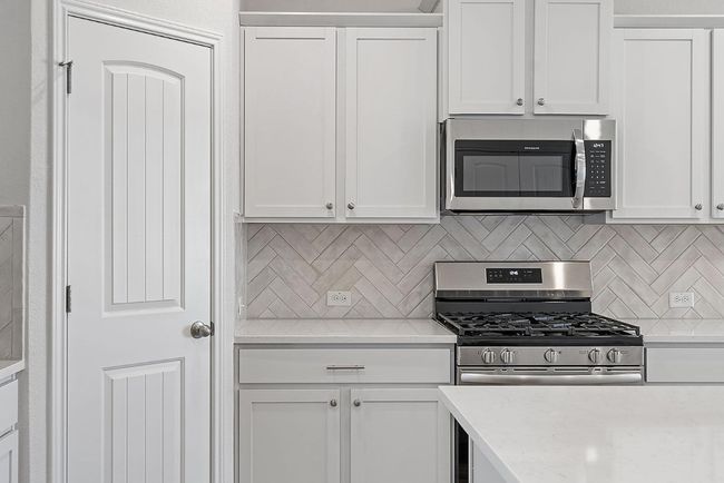 633 Salamander St, House other with 3 bedrooms, 2 bathrooms and 2 parking in San Marcos TX | Image 12