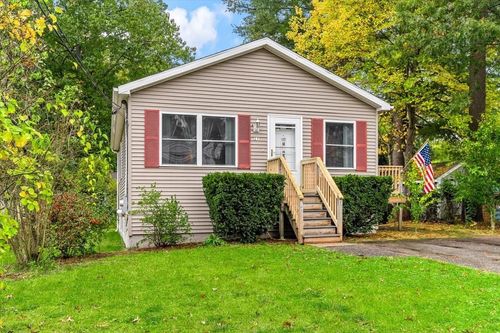 11 Indian Rd, Norton, MA, 02766 | Card Image