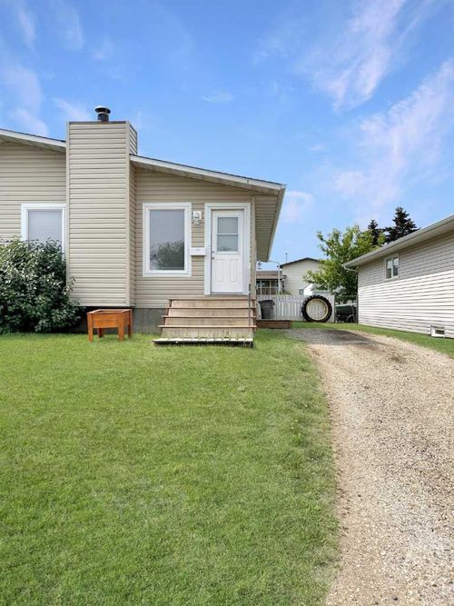 a-12126 95 Street, Grande Prairie, AB, T8V5C5 | Card Image