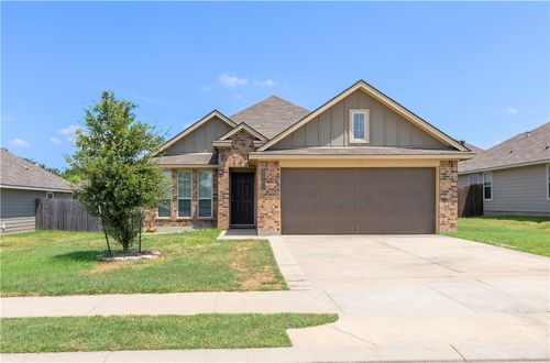 2703 Montana Ave, Bryan, TX, 77803-1878 | Card Image